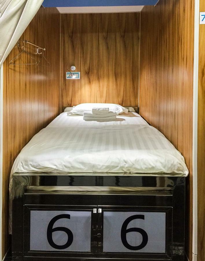 Htinn Yue Tann Hostel Янгон Экстерьер фото